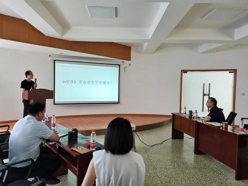 官方下载中国象棋_whatsapp官方下载_官方下载圣经