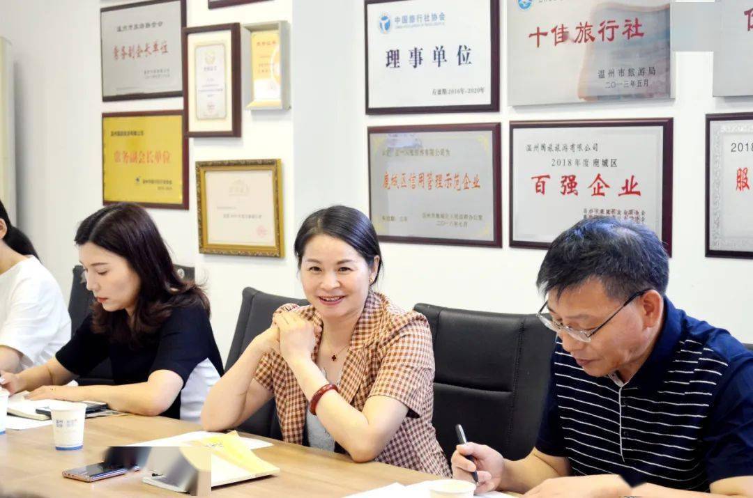 whatsapp官方下载_官方下载圣经_官方下载快手极速版