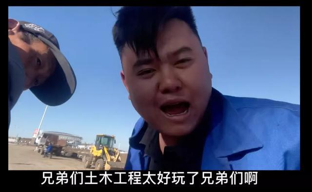 中文版手机电子琴软件下载_中文版手机steam_whatsapp中文手机版