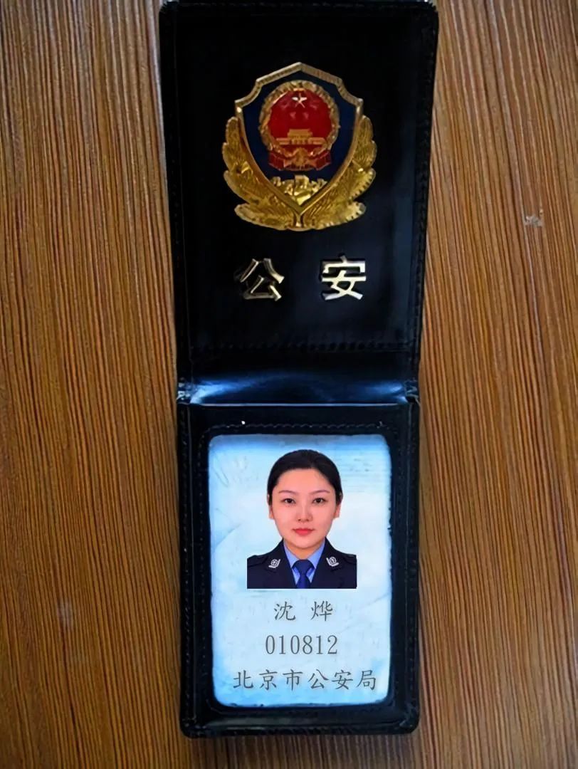 whatsapp显示不是official-WhatsApp 